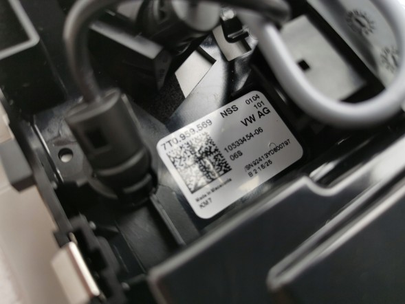 Volkswagen OE 7T0959569, DWP533398OE Лампа підсвітки стелі VW ID. Buzz 7T0959569