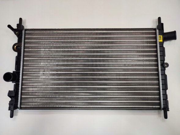 Valeo 883880 Радіатор охолодження двигуна opel kadett 1,3 1,4 1,6 89-91 valeo