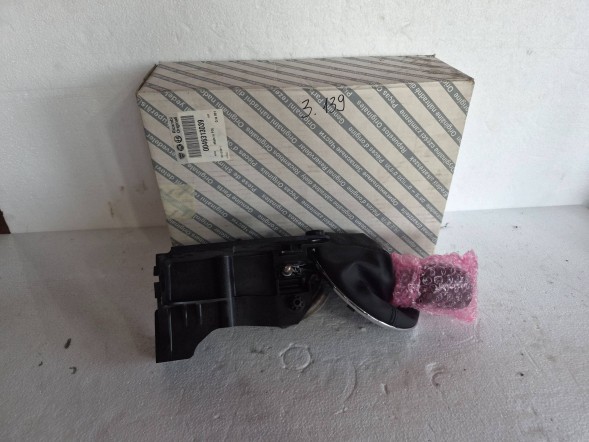 Fiat OE Важіль перемикання передач 46313039 Fiat Punto EVO Lift 09-