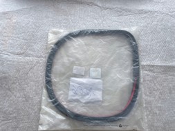 Volvo OE 32229249 Volvo XC60 II ll 2 Oryginał uszczelka samoprzylepna przód przednich przodu prawe prawa prawy prawych uszczelki lewa lewych lewe LH RH BLCP НОВА ОРИГІНАЛЬНА УЩІЛЬНЮВАЧ ДВЕРЕЙ VOLVO XC60 II 2 ПРАВИЙ ЛІВИЙ ПЕРЕДНІЙ LH