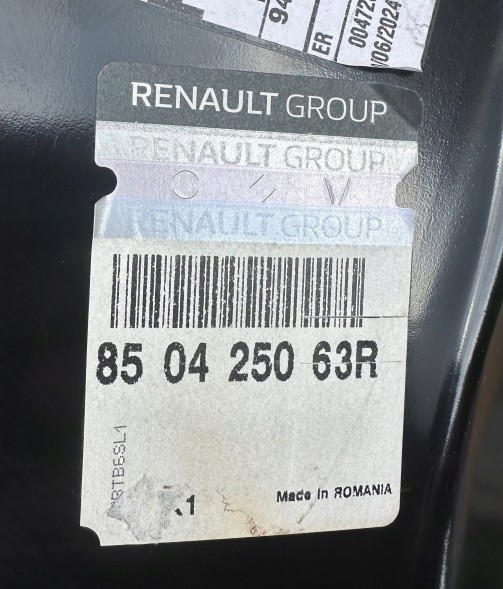 Renault OE DACIA LOGAN II ПАНЕЛЬ ПІДСИЛЕННЯ КРІПЛЕННЯ ЗАДНЬОГО ЛІХТАРЯ ПРАВИЙ 850425063R