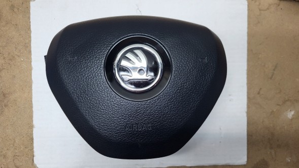 Skoda OE PODUSZKA AIR BAG KIEROWCY SUPERB III 3V0 AIR BAG Подушка безпеки AIR BAG Skoda Superb III 3V 3V0880201H НОВА !