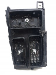 Opel OE 13206751GY Elektronika-Chrzaszcz Блок запобіжників zafira astra h 13206751