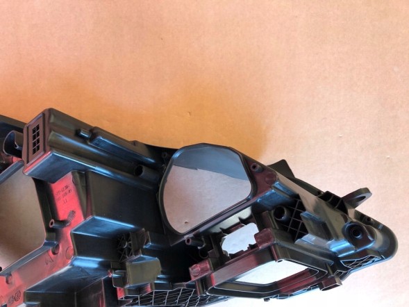 ВОЛЛЕР PUSZKA E W207LIFT Балон картридж лампи ліва передня для mercedes benz клас e w207 lift