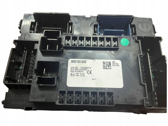 Fiat OE 28731481 CZ БЛОК ЗАПОБІЖНИКІВ FIAT 500E 28731481