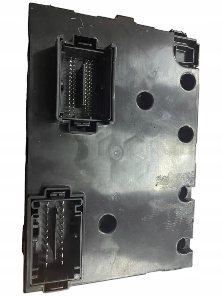 Fiat OE 28731481 CZ БЛОК ЗАПОБІЖНИКІВ FIAT 500E 28731481