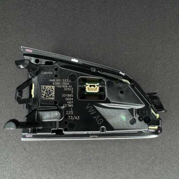 Audi OE 4M8.951.523 , 4M8951523 Audi Q7 SQ7 Q8 SQ8 Q3 SQ3 Кнопки мультифункції керма