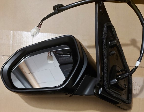 View Max 81B4515M Дзеркало TOYOTA YARIS XP210 ЛІВЕ 6 pin 1L0 1F7