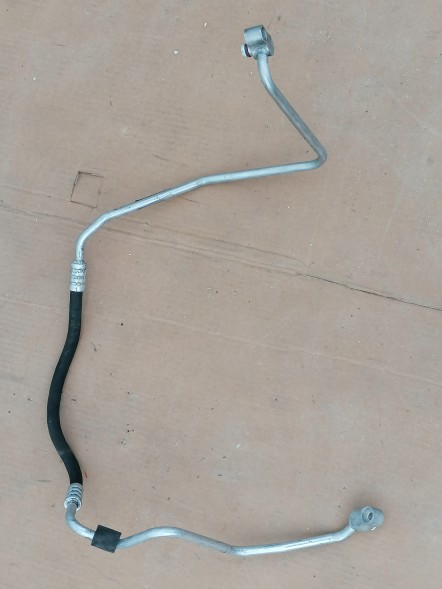 BMW OE 64506799633 Напірна трубка кондиціонера BMW E84 X1 16i