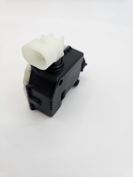 1033010-00-C_Click_Parts TESLA MODEL S X 3 ПРИВІД ВІДКРИТТЯ КАПОТУ 1033010-00-C