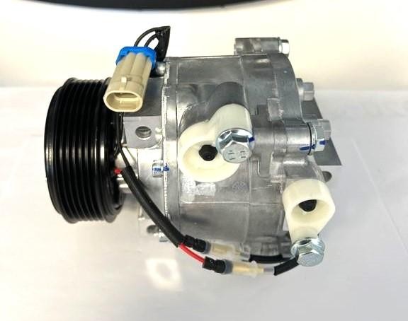 AUTO-KLIMAT КОМПРЕСОР КОНДИЦІОНЕРА OPEL MOKKA I / ADAM 95370312
