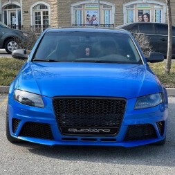 JBM J4GE1BM Решітка радіатора JBM чорний глянець "стільники" для Audi A4 B8 2008-2011