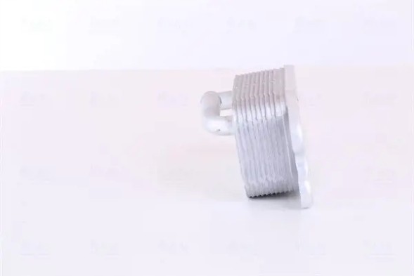 Nissens 90714 Радіатор масляний двигуна 90714 nissens ford