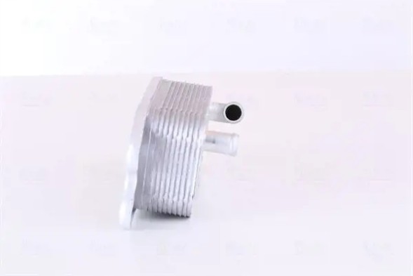 Nissens 90714 Радіатор масляний двигуна 90714 nissens ford