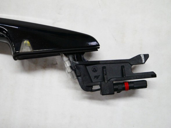 BMW OE BMW F15 F39 F45 F46 F48 ПРАВА ДВЕРНА РУЧКА KEYLESS ЗАГЛУШКА 51217422104 7422104