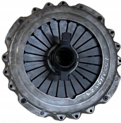 Volkswagen OE Комплект зчеплення (зчеплення, диск, корзина) Scania IV 96-08р 643300209