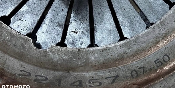 Volkswagen OE Комплект зчеплення (зчеплення, диск, корзина) Scania IV 96-08р 643300209