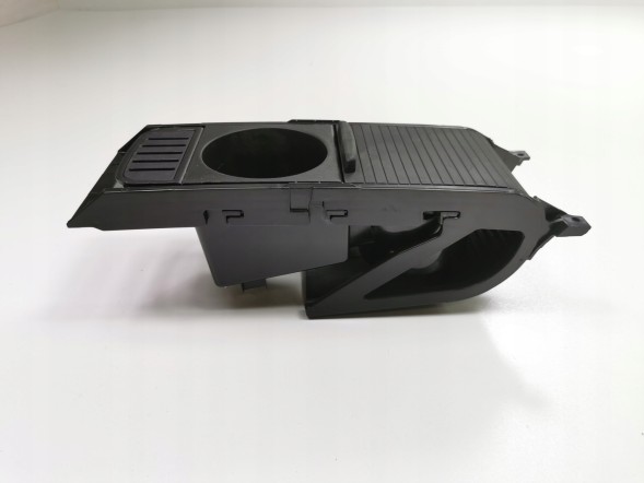 Ford OE Тримач - Підсклянник FORD Focus C-Max CB3 2007-2011 OE 7M51-R13560-DD3YYW 1509448