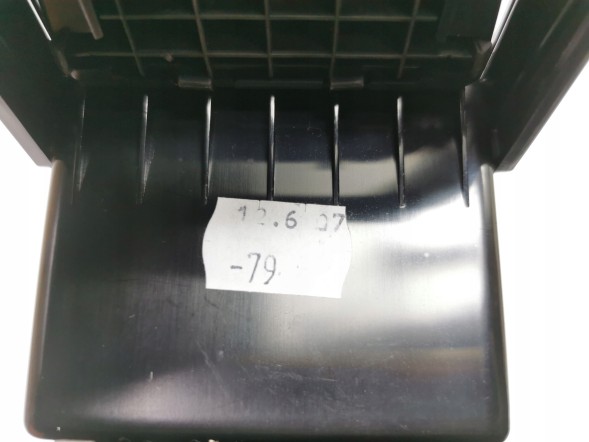 Ford OE Тримач - Підсклянник FORD Focus C-Max CB3 2007-2011 OE 7M51-R13560-DD3YYW 1509448