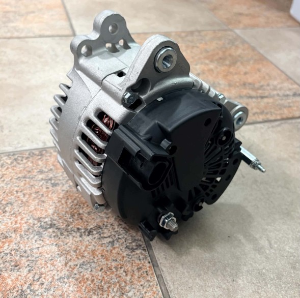 4u Autoparts 100693 ГЕНЕРАТОР OPEL INSIGNIA A SAAB 9-5 2.0 12V 120A