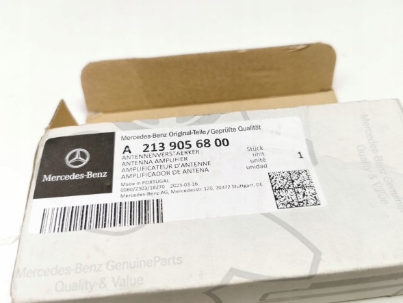 Mercedes-Benz OE A2139056900 OE Підсилювач антени Задня панель Верхні двері Mercedes-Benz E300 A2139056900