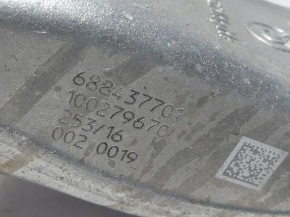 Mini OE 6884377 6879169 01 BMW G11 G12 G32 LCI ПОВОРОТНИЙ КУЛАК ПЕРЕДНІЙ ЛІВИЙ 6884377 6879169
