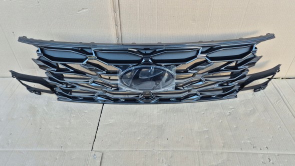 Hyundai OE GRILL ATRAPA CHŁODNICY HYUNDAI TUCSON IV LIFT 24- N-LINE POD KAMERĘ Атрапа решітки радіатора GRILL+STELAŻ Hyundai Tucson IV LIFT 24- N-LINE Під Камеру