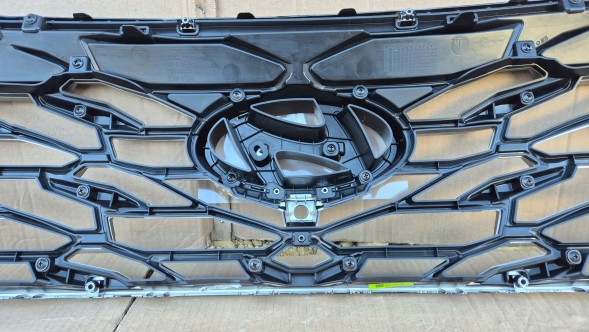 Hyundai OE GRILL ATRAPA CHŁODNICY HYUNDAI TUCSON IV LIFT 24- N-LINE POD KAMERĘ Атрапа решітки радіатора GRILL+STELAŻ Hyundai Tucson IV LIFT 24- N-LINE Під Камеру