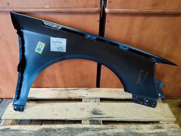 Polcar 4213123 КРИЛО ПЕРЕДНЕ ЛІВЕ VOLKSWAGEN PASSAT B6 LC5F