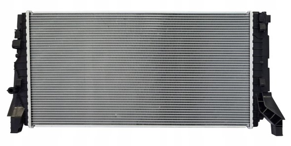 AHE 4S155.1899 17118645783  17118645782 Охолоджувач води bmw f40 f45 x1 f48 x2 f39 17118645783 17118645782
