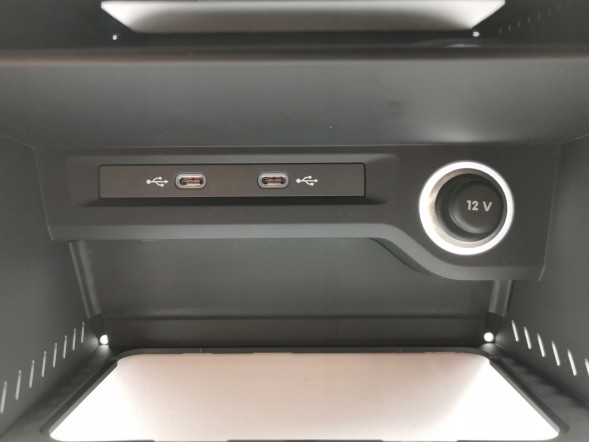 Volkswagen OE 5TB863284F, DWP5TB863284FOE Центральна консоль VW Touran 5T 5TB863284F Нова оригінальна