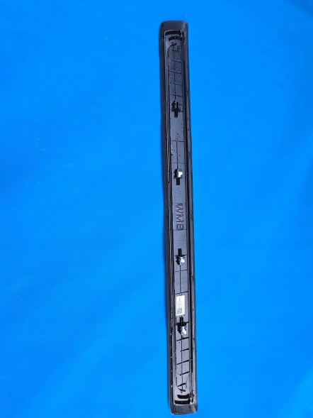 BMW OE QUA8203 Накладка порога передніх дверей Передня BMW M4 G82 G83 8075024