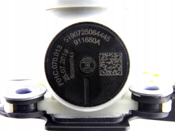 Bosch F01C.070.012-00 Насос adblue f01c.070.012-00 passat superb octavia