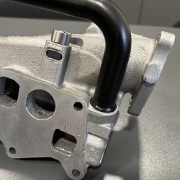 ADITECH AT-EGR-K040/cooler Комплект для заглушення клапана EGR Mercedes OM642 W463 W461 W203 W211