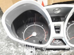 Ford OE 8U6T-10849-GL Лічильник Ford Fiesta MK7 06-10р