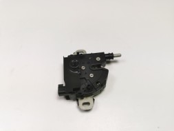 Ford OE ЗАМОК ПРИЧІПНИЙ КАПОТ FOCUS 98-05 / БЕЗ АВТОАЛЯРМУ XS41-16700-CG 4555048