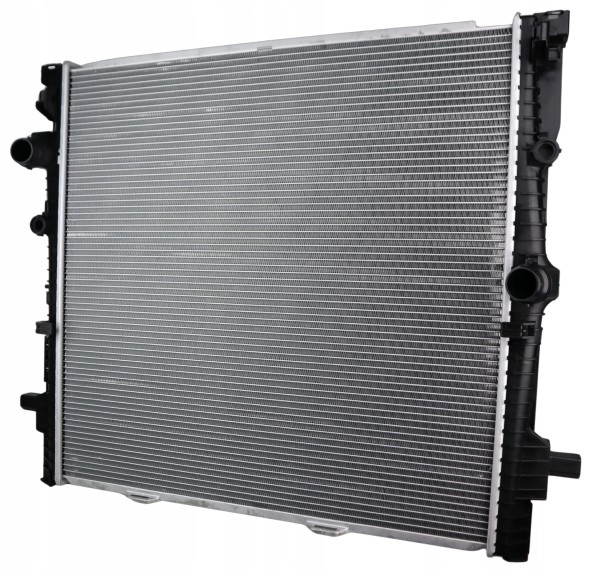 motoGRAPA 0869844156 РАДІАТОР BMW X7 (G07) 3.0 R 6 2019 - 2025 / 17115A5C817