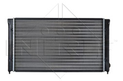 539501 NRF Радіатор охолодження двигуна