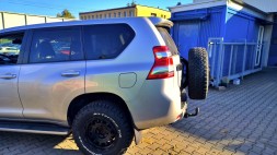 Китай Uuchwyt-koła-LC150 Кріплення запасного колеса Toyota Land Cruiser 150