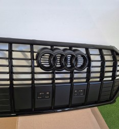 Audi OE 83F853651 02 Q3 Czarny black Чорна решітка радіатора переднього бампера Audi Q3 II 83A 83F S-line
