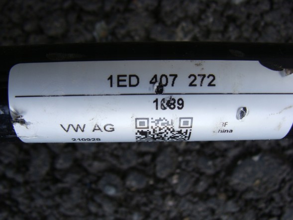 Volkswagen OE ПІВВІСЬ ПРАВА VW ID4 SKODA AUDI 1ED407272 НОВА !