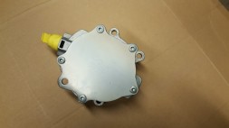 Ford OE BB5E-2A451-BD 2.0 ECOBOOST FORD FOCUS MK3 2012-2015 2.0 ECOBOOST ВАКУМНА НАСОС