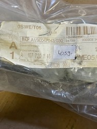 Mercedes-Benz OE A1077201146 Привід вікна MERCEDES R107 ЛІВИЙ OE