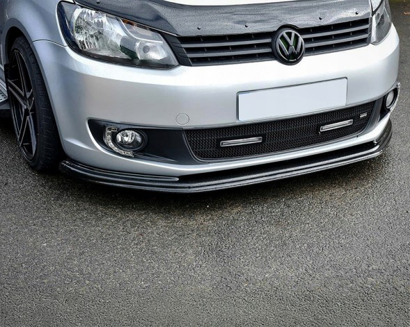Omtec 7534355 Б/у накладка переднього бампера хокейний дифузор для VW VOLKSWAGEN CADDY 2010-2015