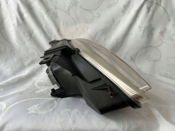 Citroen OE MP1-712375501129 Фара права лампа citroen xsara 1997-2000 712375501129