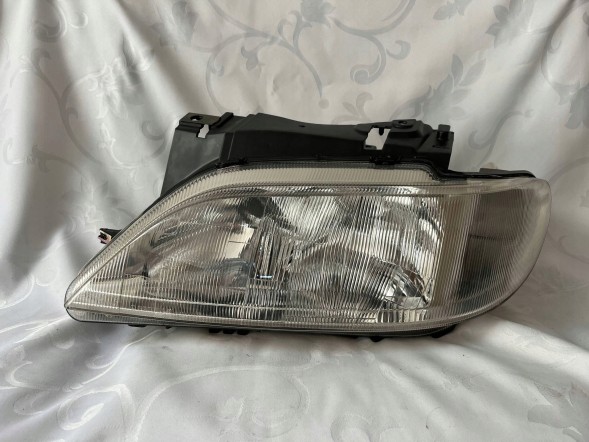 Citroen OE MP1-712375501129 Фара права лампа citroen xsara 1997-2000 712375501129