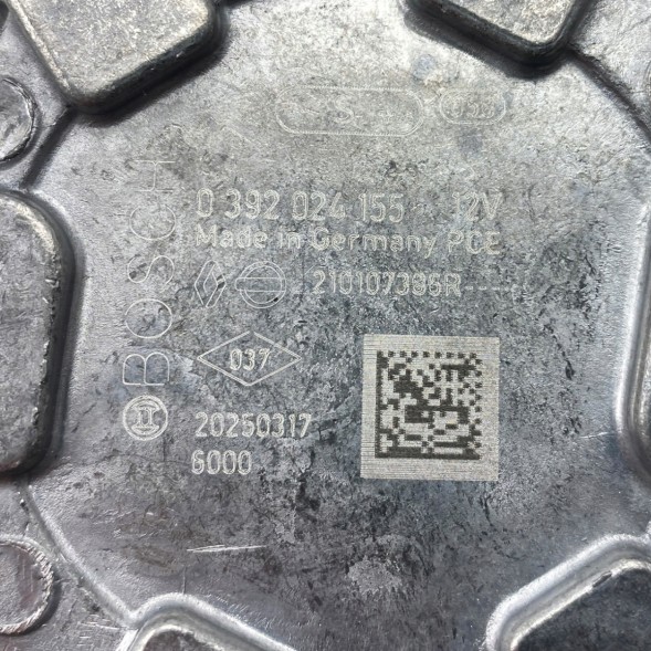 Renault OE 210107386R 210106521R Новий OE насос циркуляції води Renault 210107386R