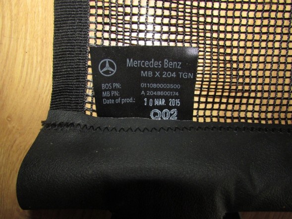 Mercedes-Benz OE A2048600174 (РОЛЕТА) РЕШІТЧАСТА СІТКА MERCEDES GLK 204