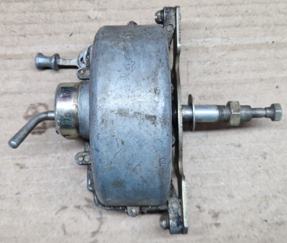 Gaz 51 silniczek wycieraczek GAZ 51 63 ЛУБЛІН ПНЕВМАТИЧНИЙ ДВИГУНЧИК ДВІРНИКІВ НОВИЙ СРСР