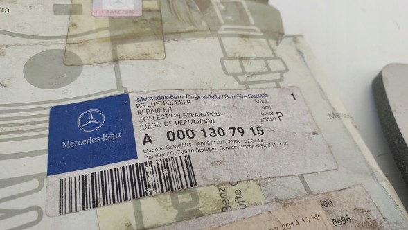 Mercedes-Benz OE A0001307915 Компресор mercedes ремкомплект компресор новий